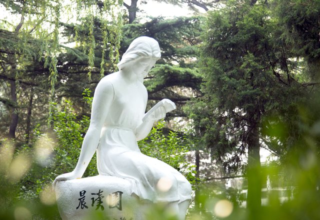 読書像